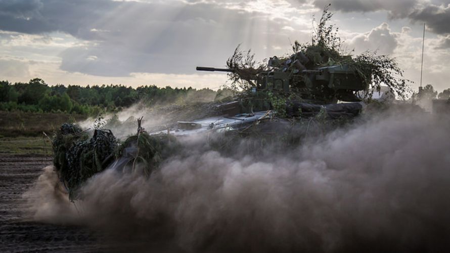 Training mit dem Schützenpanzer Marder bei der Übung Falcon Viking zusammen mit anderen Nationen der Eingreiftruppe VJTF (Very High Readyness Joint Task Force) Foto: Bundeswehr/Marco Dorow