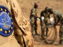 Im Sommer soll Deutschland nach Angaben von Generalinspekteur Eberhard Zorn die Führung der Ausbildungsmission EUTM Mali übernehmen. An dem Einsatz beteiligt sich die Bundeswehr seit 2013. Foto: Bundeswehr/Andrea Bienert