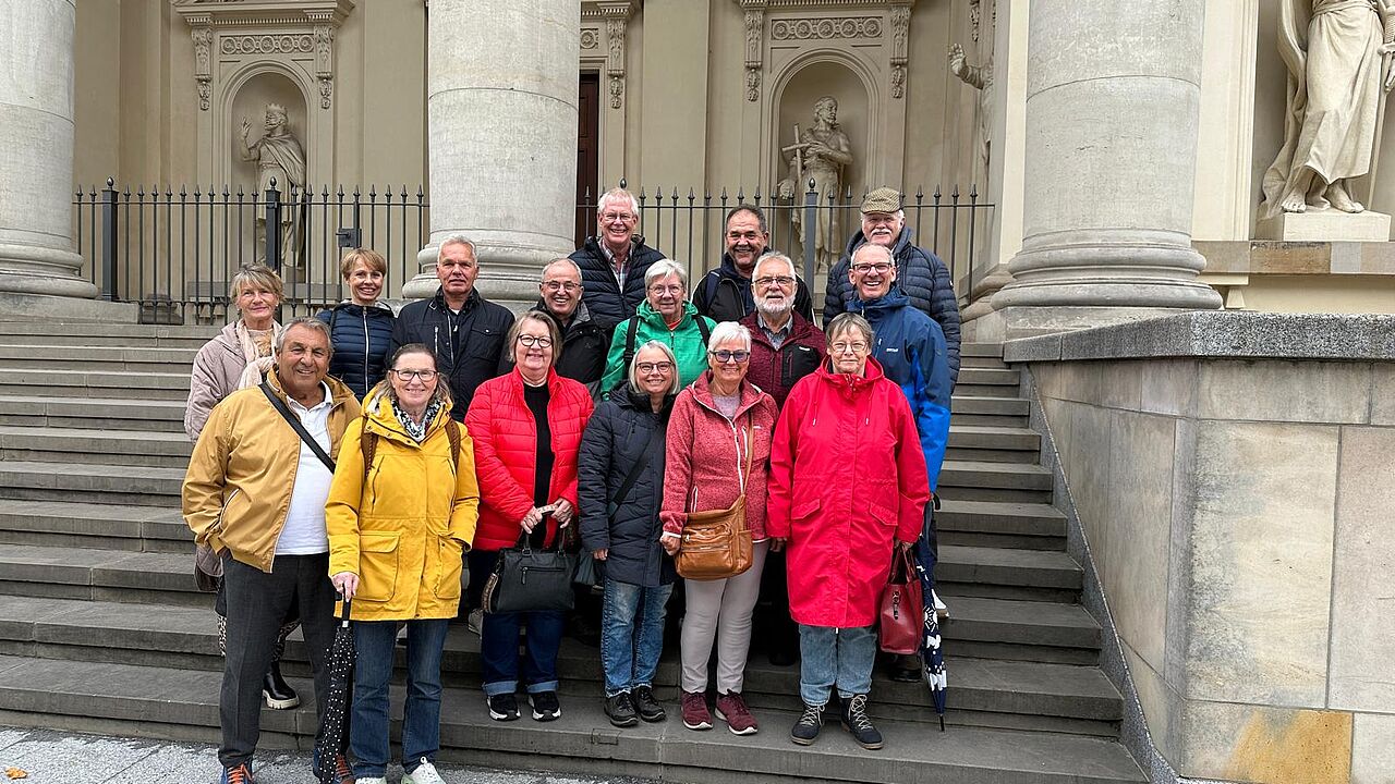 Ein vielfältiges politisches Informationsprogramm erlebte die Reisegruppe der KERH Rheine in Berlin. Foto: KERH Rheine