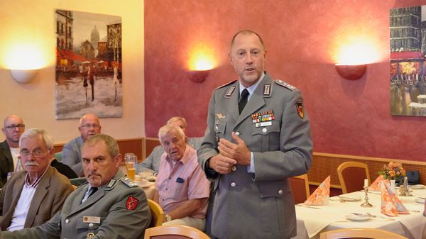 Der Kommandeur des ABCAbwKdoBw, Oberst Stephan Salow, war Gast beim Kameradschaftsabend der Bezirkstagung. Foto: Ingo Kaminsky