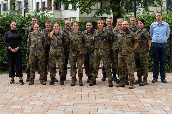 Die Teilnehmer und Organisatoren der jüngsten Tagung der Arbeitsgruppe „Junger DBwV“. Foto: DBwV/Firyn