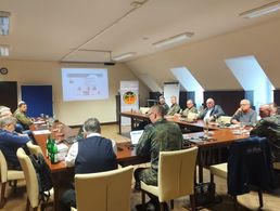 Interessante Vorträge standen bei der Mandatsträgerschulung im Bezirk Berlin/Brandenburg auf der Agenda. Foto: Christian Weber
