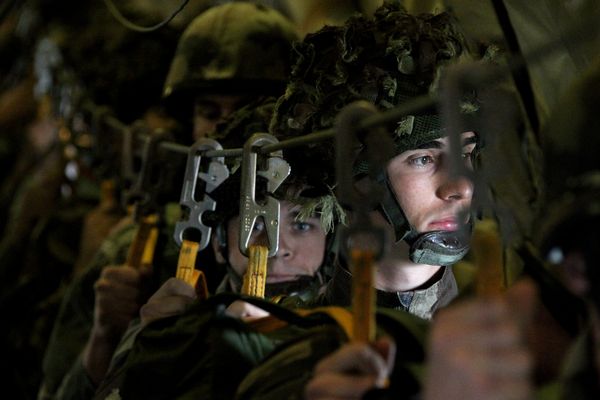 Gerade Soldaten im Einsatz wissen es zu schätzen, wenn die Gesellschaft hinter ihnen steht Foto: Bundeswehr