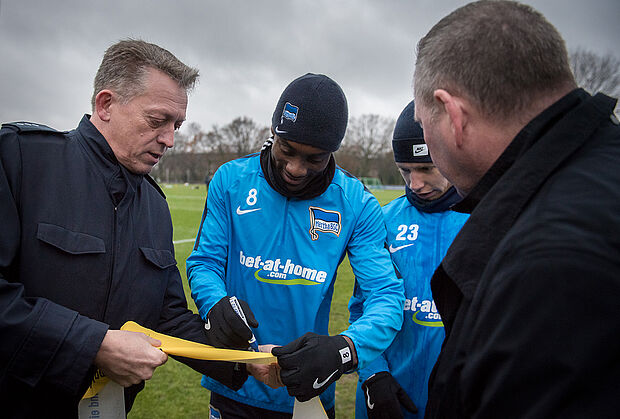 Salomon Kalou hat in dieser Spielzeit schon sieben Tore für Hertha geschossen Foto: DBwV/Scheurer