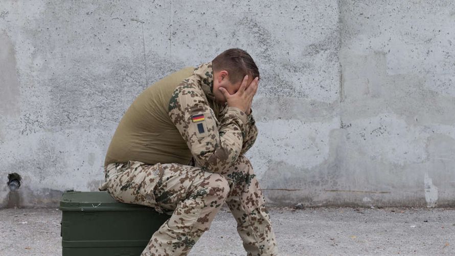 Symbolbild: Die Posttraumatische Belastungsstörung (PTBS) wird durch das Erleben von Gewaltverbrechen oder Kriegshandlungen ausgelöst. Foto: Bundeswehr/Jonas Weber