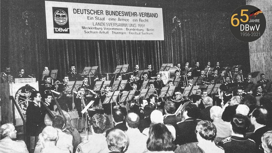 Im April 1991 wurde der Landesverband Ost des Deutschen BundeswehrVerbandes gegründet. Foto: DBwV/Archiv