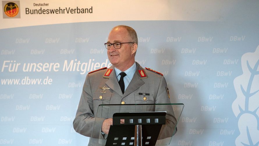 Generalinspekteur Eberhard Zorn. Foto: Mario Leinen