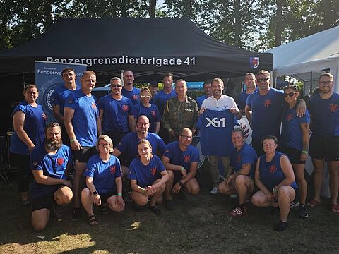 Bis ins Finale schaffte es die Besatzung des Bootes „The Griffin“ aus dem Stab der Panzergrenadierbrigade 41. Foto: Holger Schmidt