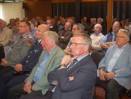 Die Zuhörer setzten sich aus ehemaligen und aktiven Soldaten sowie Dienststellenleitern zusammen Foto: LV Nord/DBwV