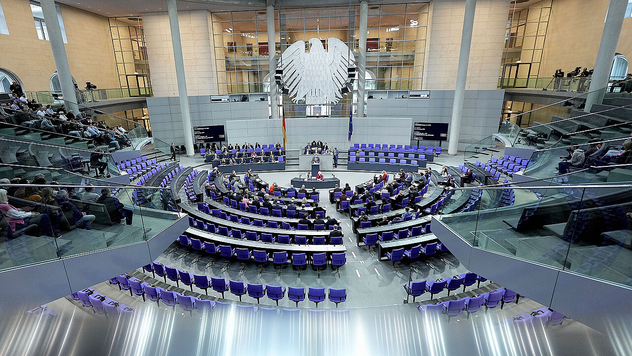 Der heutige Beschluss des Bundestages ist eine gute Nachricht für die Beilhilfeempfängerinnen und -empfänger. Foto: picture alliance/dpa/Michael Kappeler
