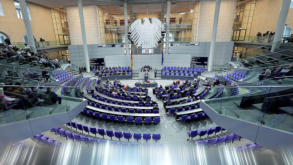 Der heutige Beschluss des Bundestages ist eine gute Nachricht für die Beilhilfeempfängerinnen und -empfänger. Foto: picture alliance/dpa/Michael Kappeler