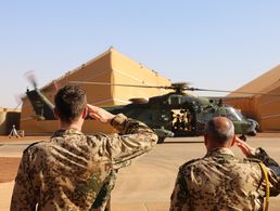 Ankunft eines NH-90 in Mali. Auch der gefährlichste Einsatz der Bundeswehr wurde verlängert Foto: Bundeswehr/PAO MINUSMA GAO