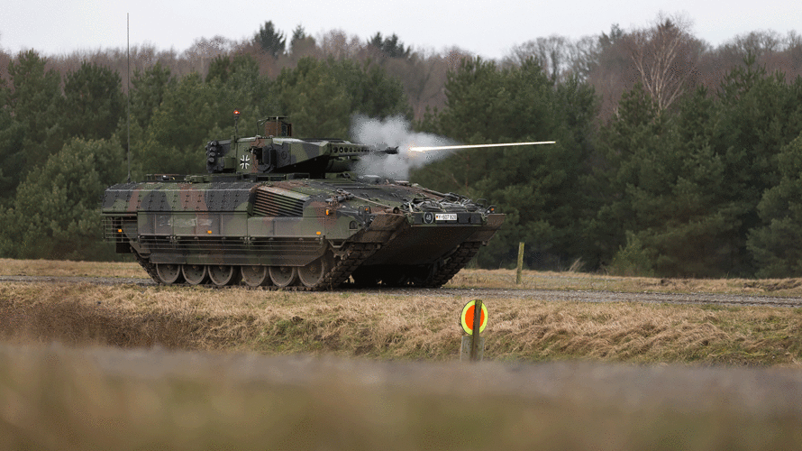 Von 284 eingekauften Schützenpanzern "Puma" sind nach Angaben von "Spiegel Online" nur 67 einsatzbereit. Foto: Bundeswehr/Daniel Dinnebier
