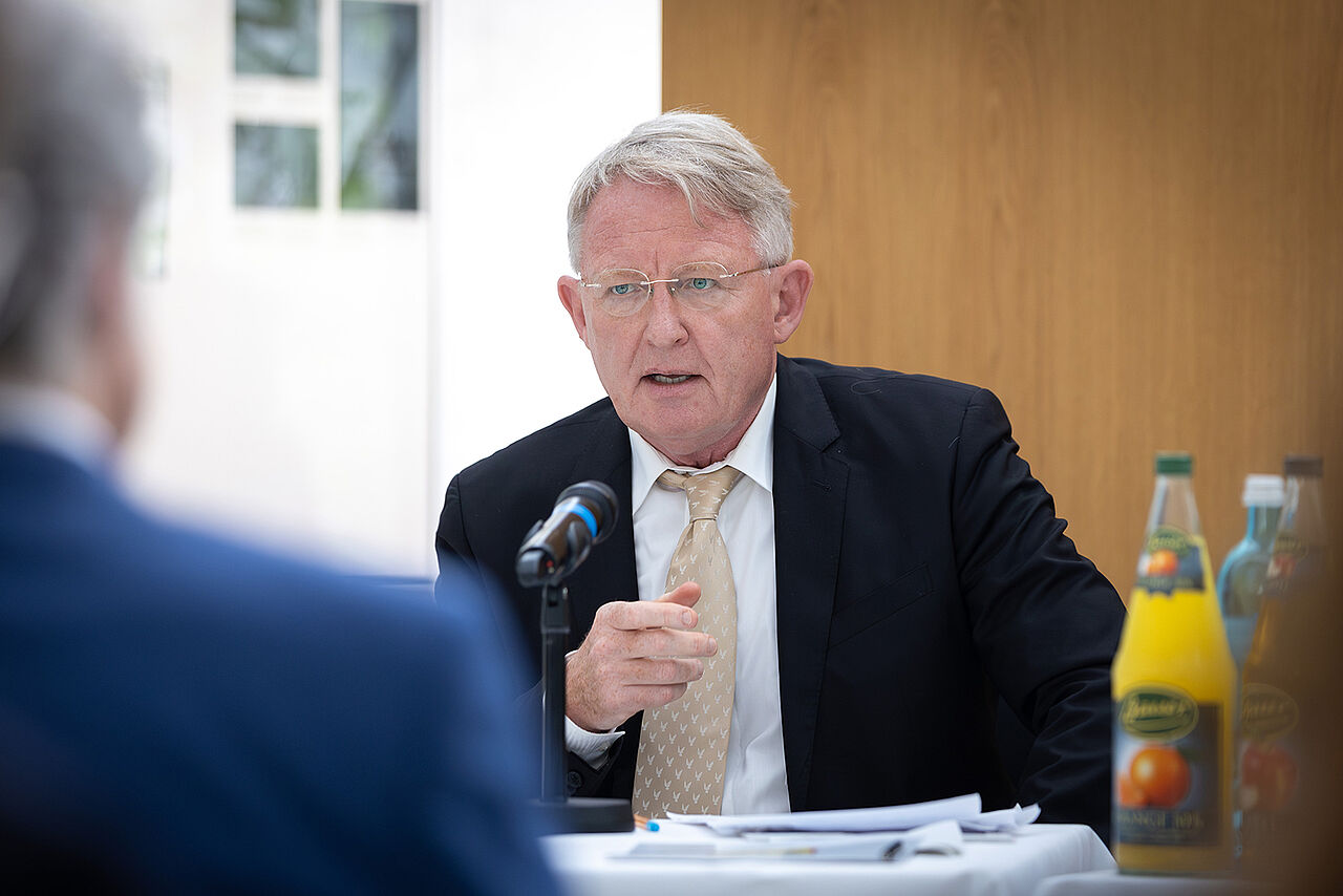 Der Historiker Dr. Christian Hartmann sieht die Sahel-Region am Abgrund. Foto: BMVg/Steve Eibe