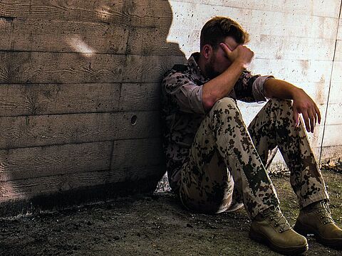 Wenn Soldaten psychisch oder physisch geschädigt aus dem Auslandseinsatz zurückkommen, müssen sie sich auf die Versorgung durch den Dienstherrn verlassen können. Foto: DBwV/gr. Darrelmann