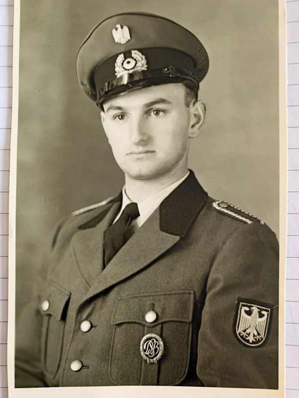 1953 trat Otto Brenner in den Bundesgrenzschutz ein, 1956 wechselte er zur neu gegründeten Bundeswehr. Foto: Privat/Archiv Renner