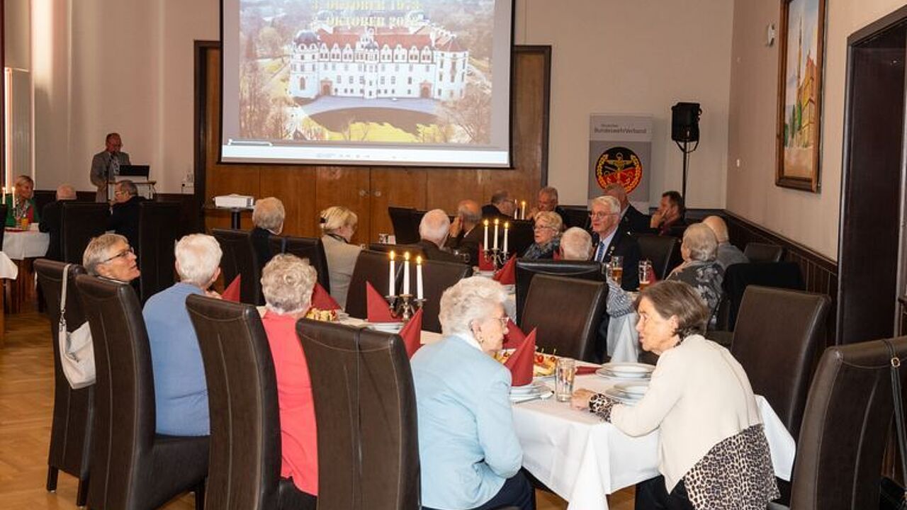 Die Celler blicken auf fünf Jahrzehnte Kameradschaft zurück. Foto: DBwV