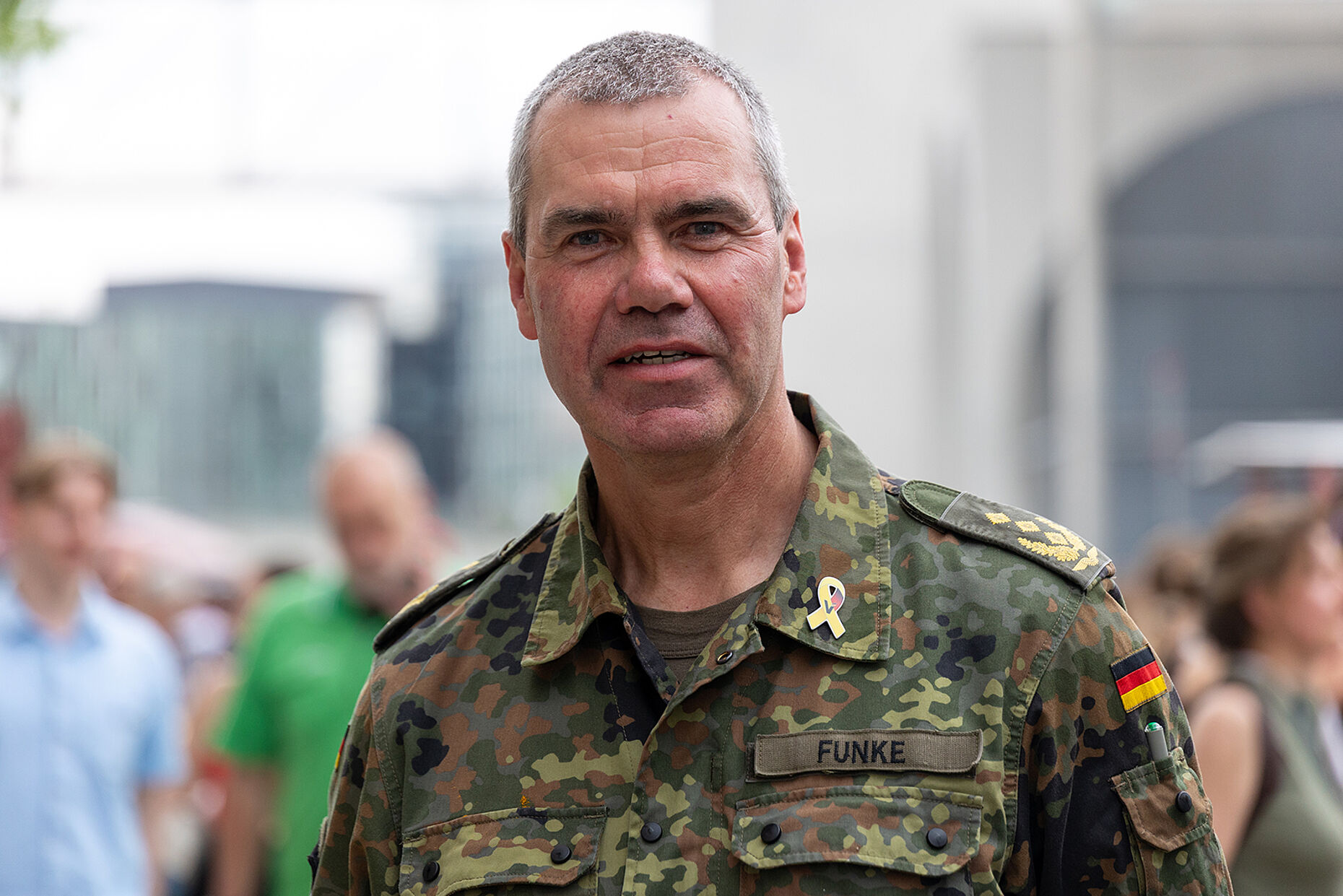 Generalleutnant Gerald Funke, Befehlshaber des Unterstützungsbereichs der Bundeswehr. Foto: DBwV/Yann Bombeke