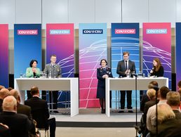 Die Zeitenwende und alles, was damit verbunden ist, war zentrales Thema des Bundeswehr-Kongresses, zu dem die Unionsfraktion in den Bundestag eingeladen hatte. Foto: CDU/CSU-Bundestagsfraktion