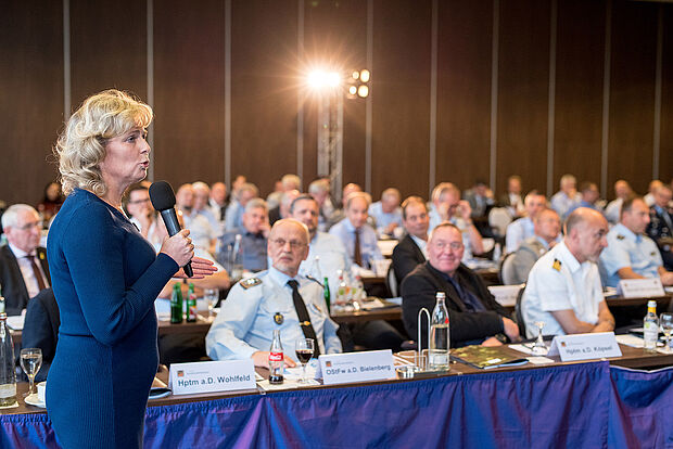 Rund 60 Delegierte waren nach Dahlewitz nahe Berlin gekommen, um über die Richtung des Verbandes zu diskutieren Foto: DBwV/Bombeke