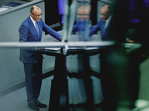 Für Bundeskanzler Friedrich Merz ist wirtschaftliche Stärke der Schlüssel zu mehr Sicherheit in Europa. Foto: picture alliance/photothek.de/Florian Gaertner