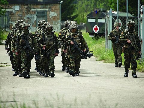Angehörige des KSK, hier Soldaten des Kommandos bei einer Lehrvorführung, sorgten für Schlagzeilen, nach denen schließlich eine ganze KSK-Kompanie aufgelöst werden musste. Foto: Bundeswehr/Neumann