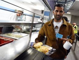 Flüchtling in der Erstaufnahmestelle in Meßstetten (Baden-Württemberg). Foto: dpa