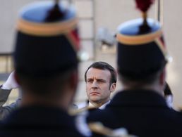 Der französische Präsident Emmanuel Macron will an der Fähigkeit der nuklearen Abschreckung festhalten. Foto: picture alliance / AP Photo