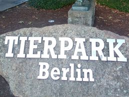 Auch in diesem Jahr waren die KERH’s aus dem Berliner Osten wieder im Tierpark zum traditionellen Spaziergang unterwegs. Foto: Intemann