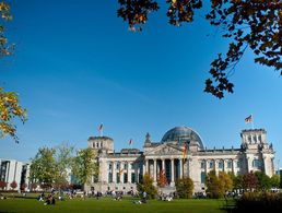 Die CDU-CSU-Fraktion lädt zum sicherheitspolitischen Kongress in ihre Fraktiionsräume im Reichstagsgebäude ein. Foto: Deutscher Bundestag/Simone M. Neumann 