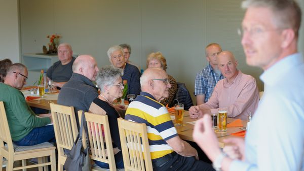 Wegen der großen rechtlichen und persönlichen Bedeutung des Themas stieß der Vortrag des Notars auf enormes Interesse bei den Mitgliedern. Foto: ik