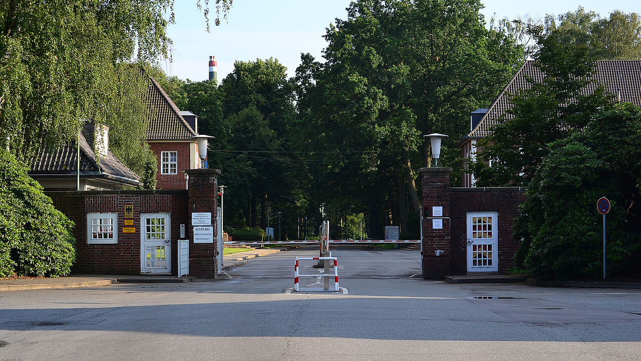 Die Luftwaffen-Kaserne in Appen soll den Namen des 1977 ermordeten "Landshut"-Piloten Jürgen Schumann erhalten. Foto: Huhu Uet - Eigenes Werk, CC BY 3.0