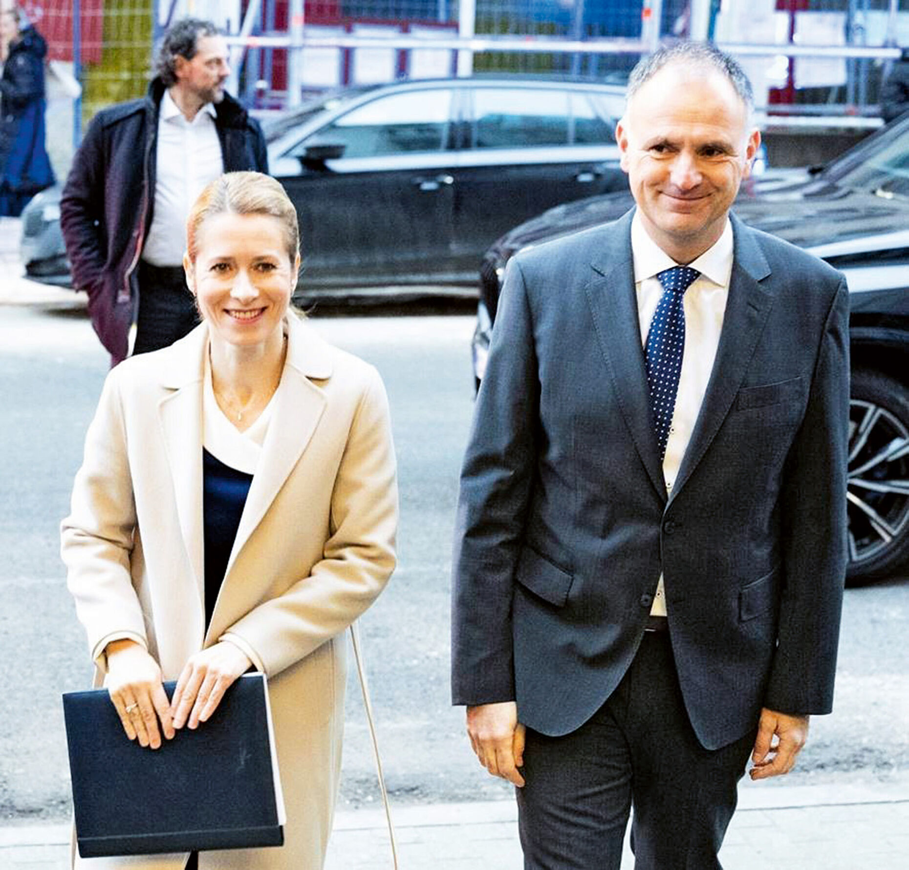 Generalmajor André Denk mit Kaja Kallas, ehemalige estnische Permierministerin, heute Vizepräsidentin der EU-Kommission, EU-Außenbeauftragte und Vorsitzende der EDA. Foto: EDA