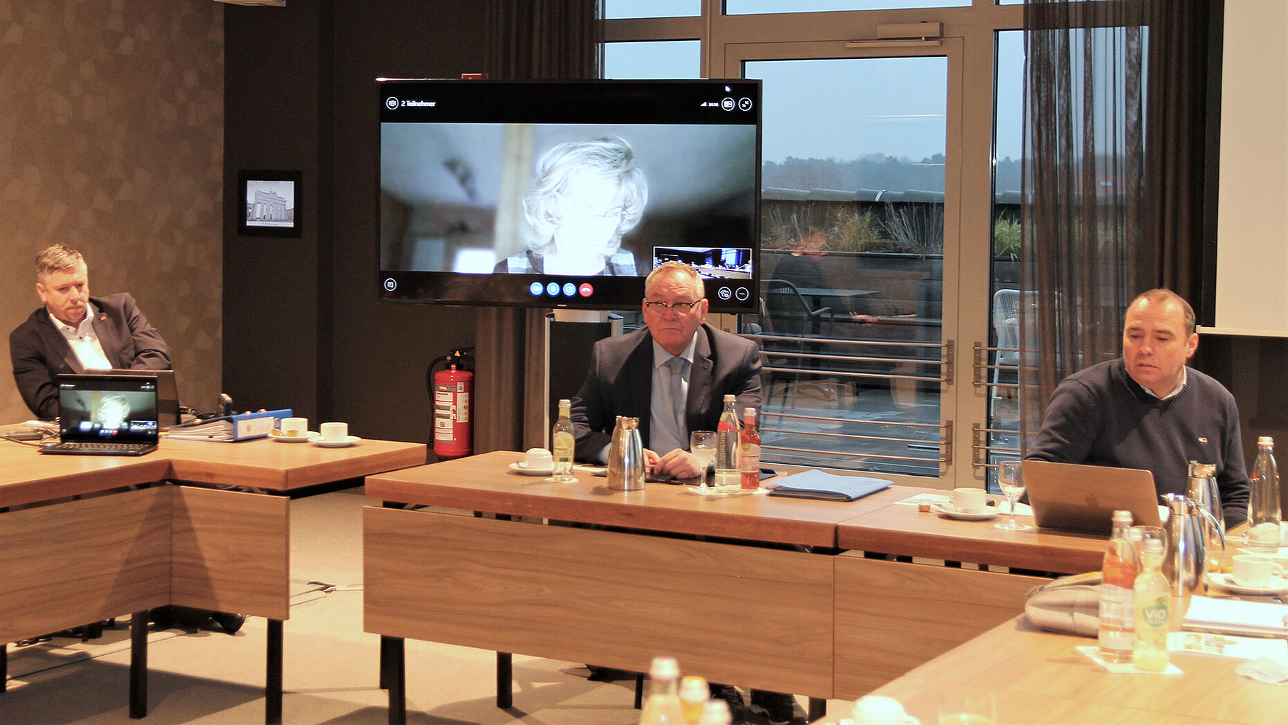 Auch auf dem Verbandstag „Light“ wurde auf digitale Lösungen zurückgegriffen, um Vorstandsmitglieder zuzuschalten. Foto: DBwV/Hahn