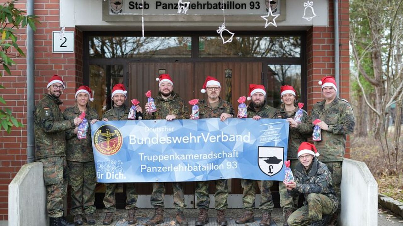 Die Munsteraner Panzerleute denken an ihre Kameradinnen und Kameraden in Litauen. Foto: DBwV