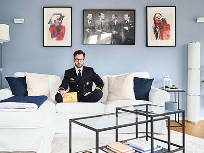 Der Fotograf Jan Kraus zeigt Menschen im Staatsdienst in ihrem persönlichen Umfeld. Foto: Jan Kraus